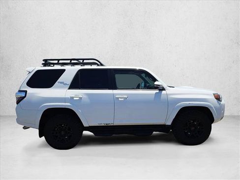 Used 2019 Toyota 4Runner TRD Off-Road Premium AWD/4WD image 4