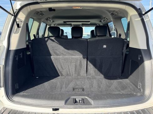 Used 2022 Nissan Armada SL image 5