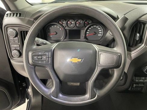 Used 2023 Chevrolet Silverado 1500 Custom image 14
