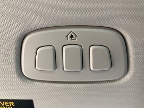 Used 2022 Ford Escape Titanium w/ Class II Trailer Tow Package image 25