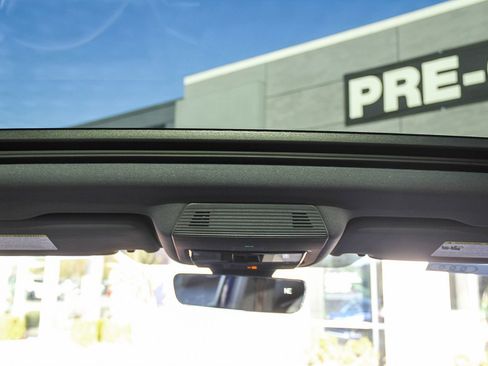 Certified 2024 Audi Q4 e-tron Premium Plus w/ Premium Plus image 18