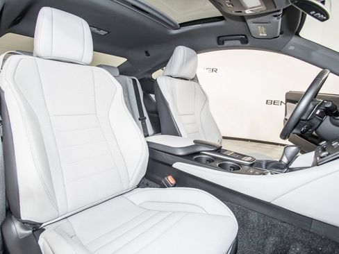 Used 2015 Lexus RC 350 w/ Navigation System Package RWD image 39