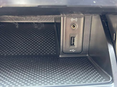 Used 2017 Volkswagen Golf Wolfsburg Edition FWD image 30