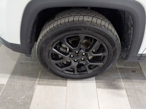 Used 2022 Jeep Compass Altitude w/ Sun and Sound Group image 7