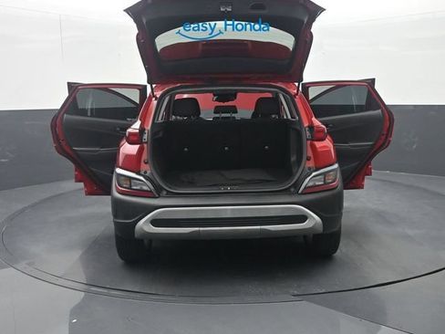 Used 2022 Hyundai Kona SEL FWD image 40