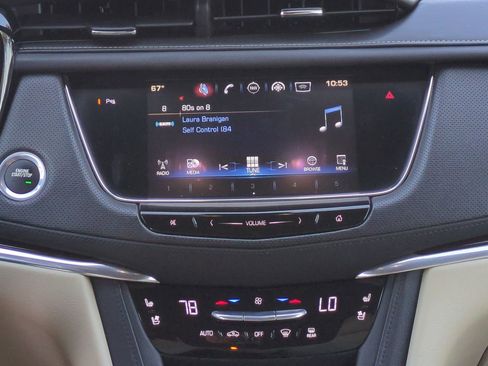 Used 2017 Cadillac XT5 Premium Luxury image 18