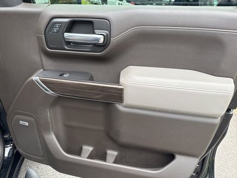 Used 2020 Chevrolet Silverado 1500 RST w/ All-Star Edition image 32