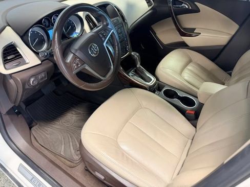 Used 2015 Buick Verano Leather w/ Experience Buick Package FWD image 7