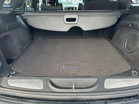 Used 2015 Jeep Grand Cherokee Summit w/ Platinum Series Group image 18