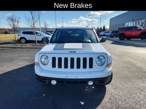Used 2016 Jeep Patriot Sport w/ Power Value Group image 2