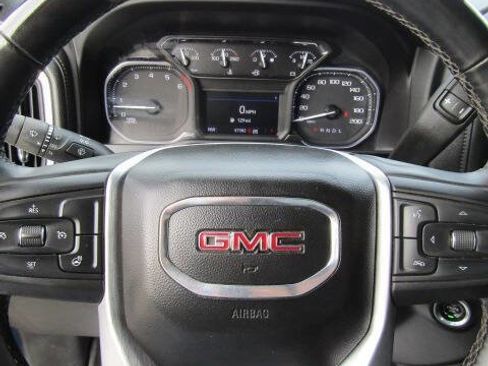 Used 2023 GMC Sierra 2500 SLE w/ SLE Convenience Package image 10