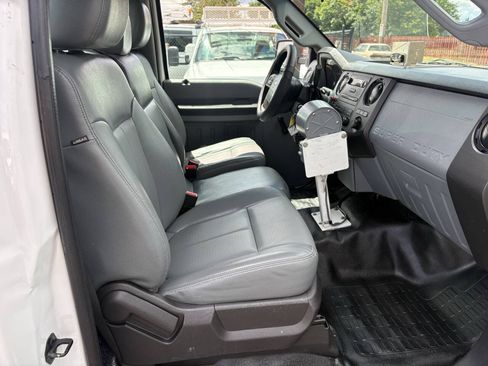 Used 2016 Ford F550 2WD Regular Cab Super Duty w/ Snow Plow Prep Package image 33