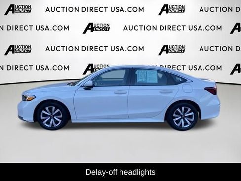 Used 2025 Honda Civic LX image 3