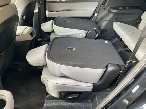 Used 2025 Hyundai Palisade SEL AWD/4WD image 40