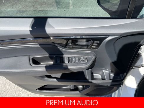 Used 2023 Honda Odyssey Elite image 17