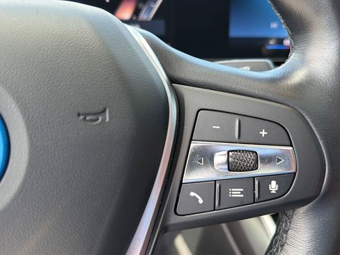 Used 2023 BMW i4 eDrive35 w/ Premium Package RWD image 21