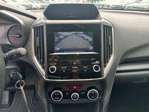 Used 2022 Subaru Crosstrek 2.0i Premium AWD/4WD image 20