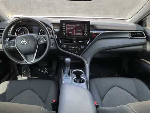 Used 2022 Toyota Camry LE w/ Convenience Package FWD image 14