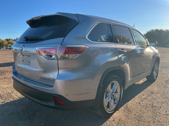 Used 2016 Toyota Highlander Limited AWD/4WD image 5
