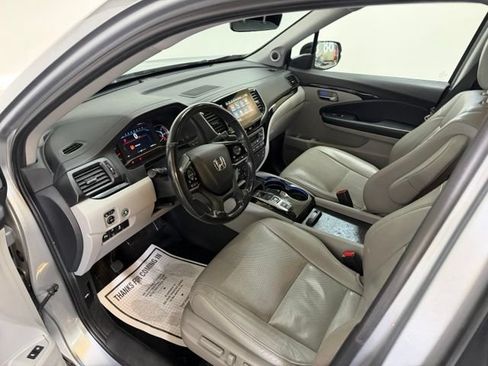 Used 2019 Honda Pilot Elite image 15