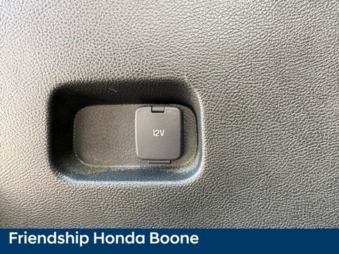 Used 2022 Ford Edge SE AWD/4WD image 35