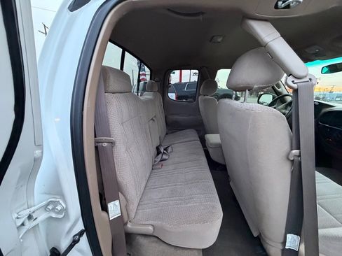 Used 2002 Toyota Tundra SR5 image 7