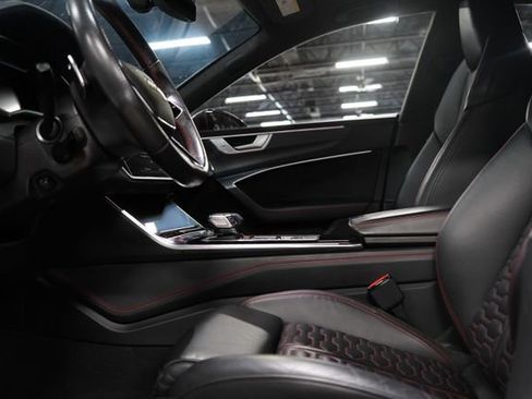 Used 2021 Audi RS 7 Sportback w/ Carbon Optic Package AWD/4WD image 12