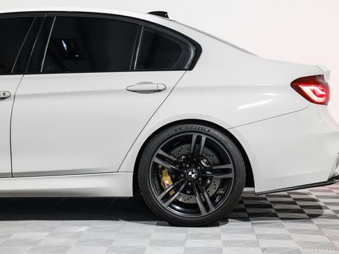 Used 2018 BMW M3 image 18