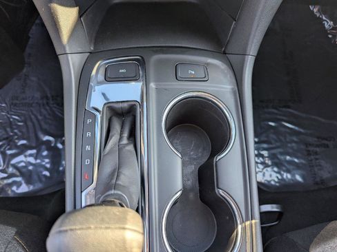 Used 2023 Chevrolet Equinox LT AWD/4WD image 17