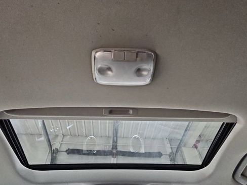 Used 2016 Toyota Tundra Platinum image 3