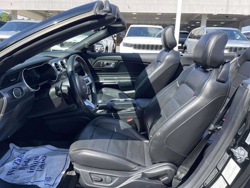 Used 2020 Ford Mustang GT Premium w/ Equipment Group 401A RWD image 22