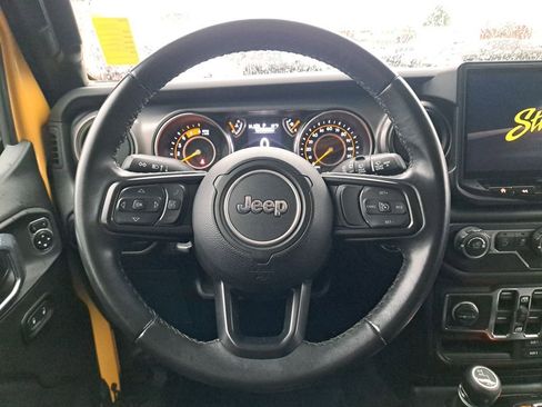 Used 2021 Jeep Wrangler Unlimited Sport image 19