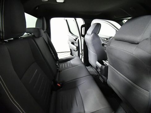 Used 2024 Toyota Tacoma TRD Off-Road image 23