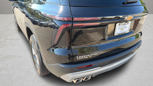Used 2026 Chevrolet Traverse LT w/ Driver Confidence Package FWD image 38