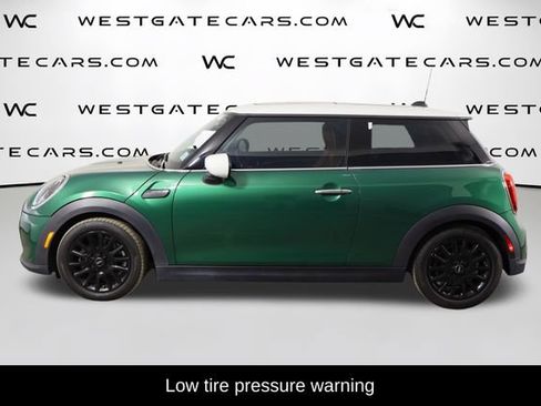 Used 2023 MINI Cooper 2-Door Hardtop w/ Signature Upholstery Package FWD image 5