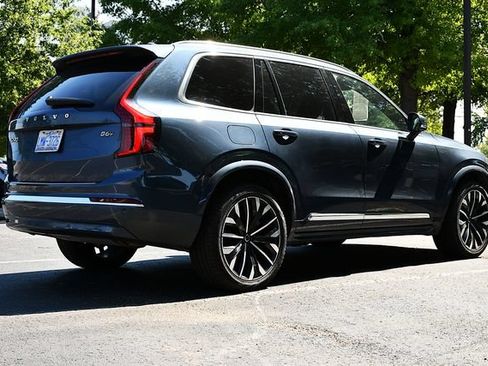 Used 2026 Volvo XC90 B6 Plus AWD/4WD image 7
