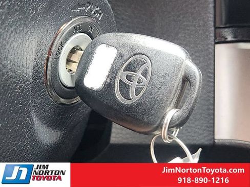 Used 2021 Toyota Tacoma SR w/ SR Convenience Package RWD image 21