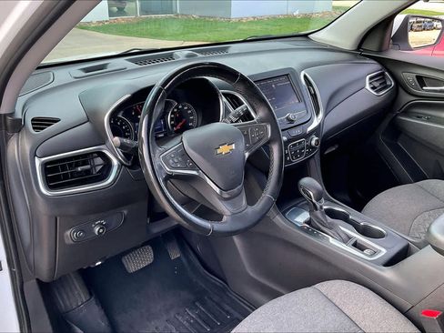Used 2024 Chevrolet Equinox LT image 17