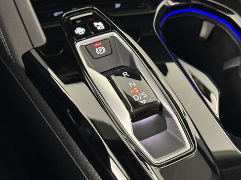 Used 2025 Audi Q5 Premium w/ 19" Wheel Package image 21