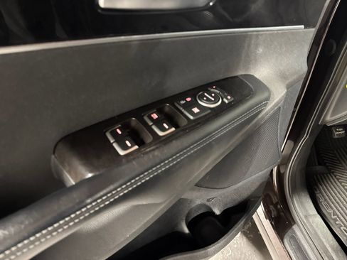 Used 2017 Kia Sorento EX image 14