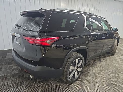 Used 2023 Chevrolet Traverse LT w/ LT Premium Package AWD/4WD image 10