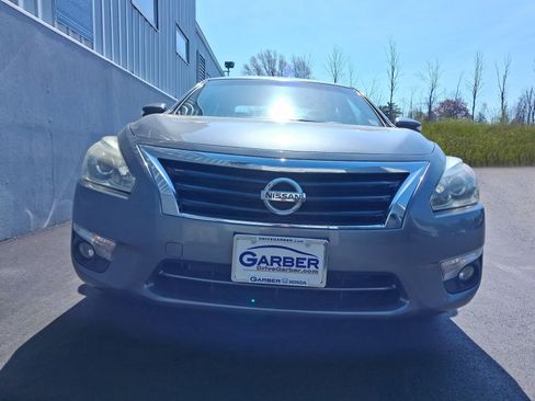Used 2015 Nissan Altima 2.5 SL w/ Moonroof Package FWD image 6