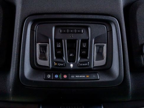 Used 2023 GMC Sierra 1500 AT4 w/ AT4 Preferred Package AWD/4WD image 29