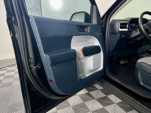 Used 2023 Ford Maverick XLT image 13