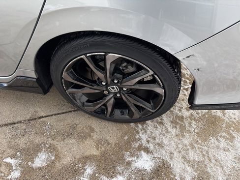 Used 2019 Honda Civic Sport Touring image 31