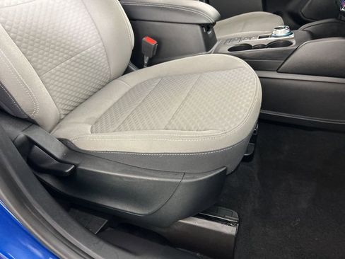 Used 2022 Ford Escape SE AWD/4WD image 28