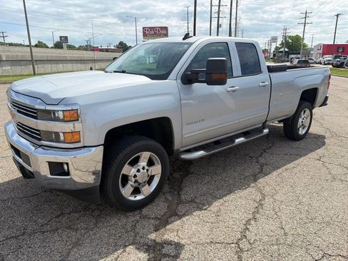 Used 2018 Chevrolet Silverado 2500 LT w/ All Star Edition AWD/4WD image 5