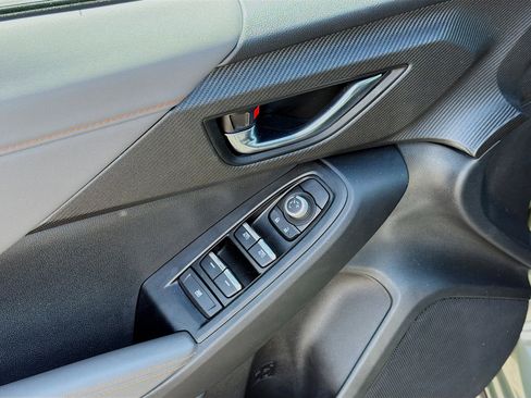 Certified 2025 Subaru Crosstrek 2.5i Limited w/ Popular Package #3A image 21