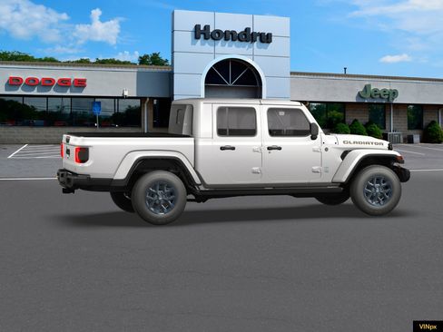 New 2026 Jeep Gladiator Sport image 15