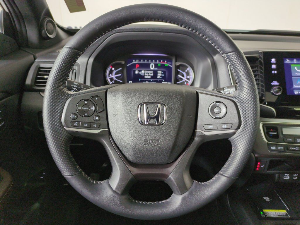 Certified 2025 Honda Passport EX-L image 21